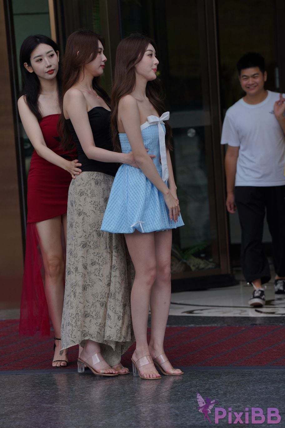 Featured Street Photography Works No.5371 Qiaoxiaoqianxi Looking forward to beautiful eyes PixiBB.COM 012