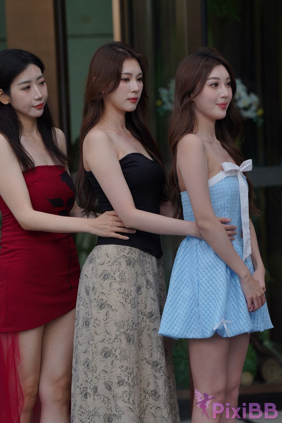 Featured Street Photography Works No.5371 Qiaoxiaoqianxi Looking forward to beautiful eyes PixiBB.COM 023