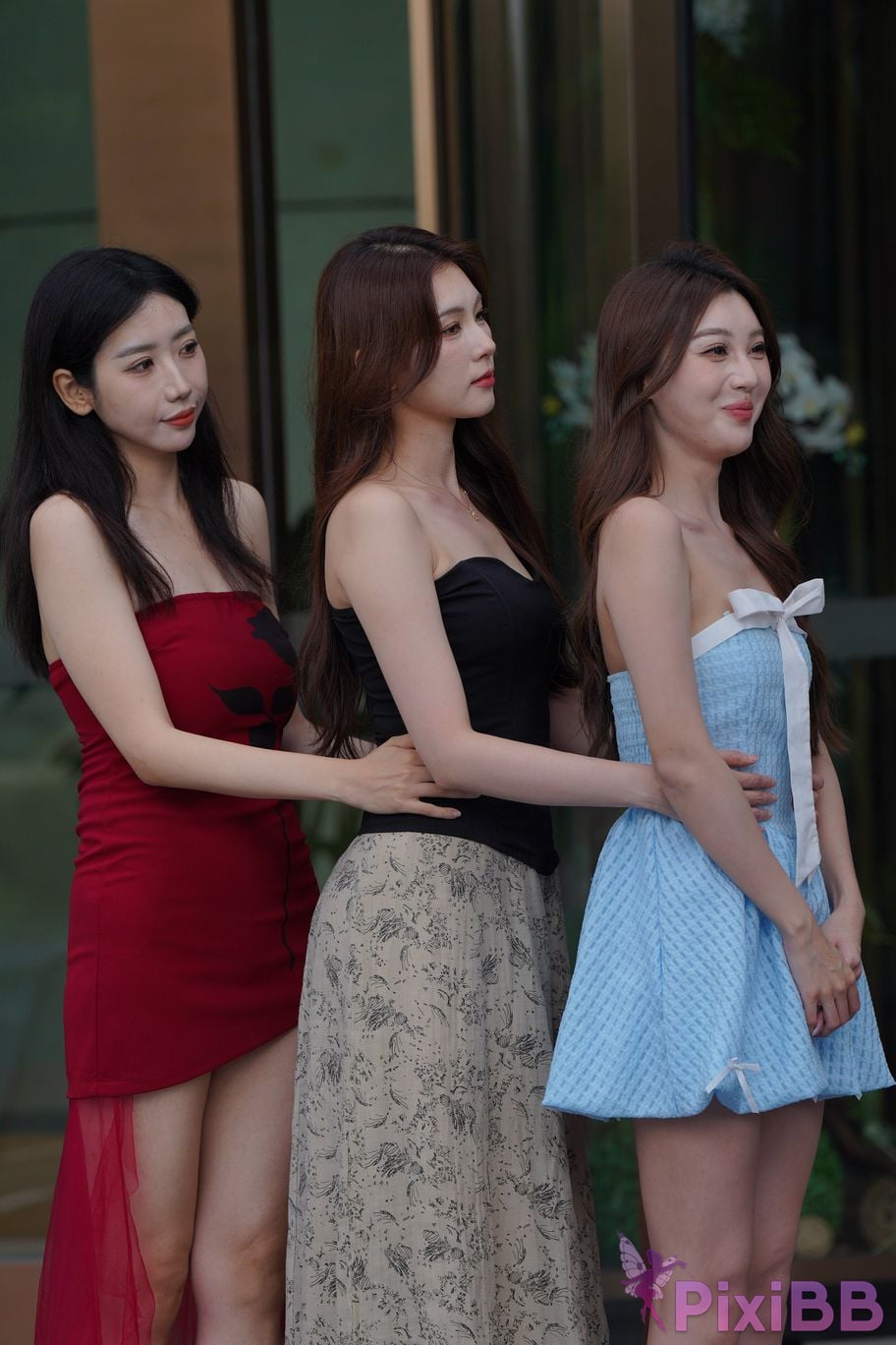 Featured Street Photography Works No.5371 Qiaoxiaoqianxi Looking forward to beautiful eyes PixiBB.COM 024