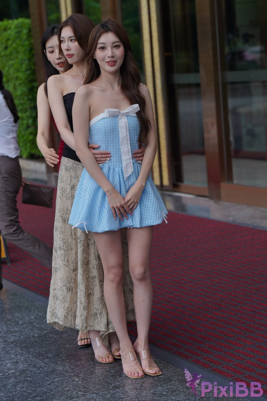 Featured Street Photography Works No.5371 Qiaoxiaoqianxi Looking forward to beautiful eyes PixiBB.COM 040