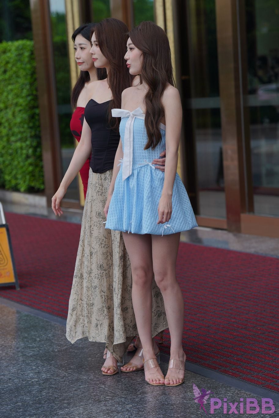 Featured Street Photography Works No.5371 Qiaoxiaoqianxi Looking forward to beautiful eyes PixiBB.COM 044