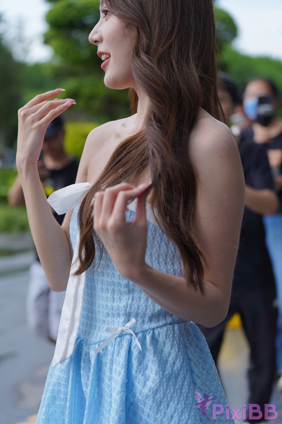 Featured Street Photography Works No.5371 Qiaoxiaoqianxi Looking forward to beautiful eyes PixiBB.COM 129