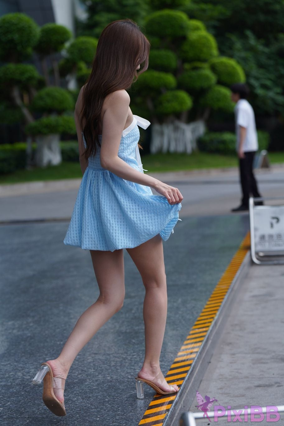 Featured Street Photography Works No.5371 Qiaoxiaoqianxi Looking forward to beautiful eyes PixiBB.COM 135