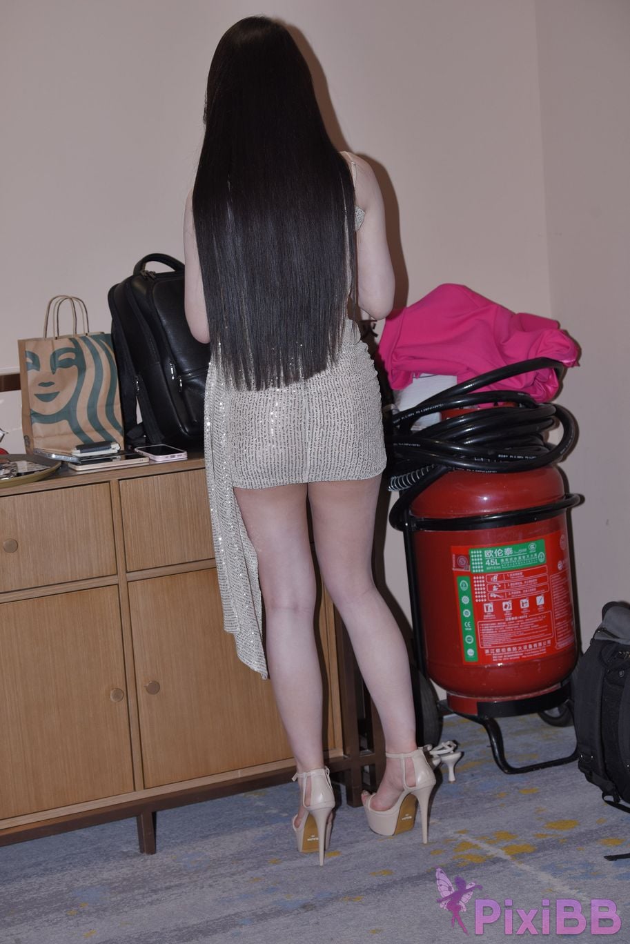 Featured Street Photography Works No.5374 Very smooth skin PixiBB.COM 017