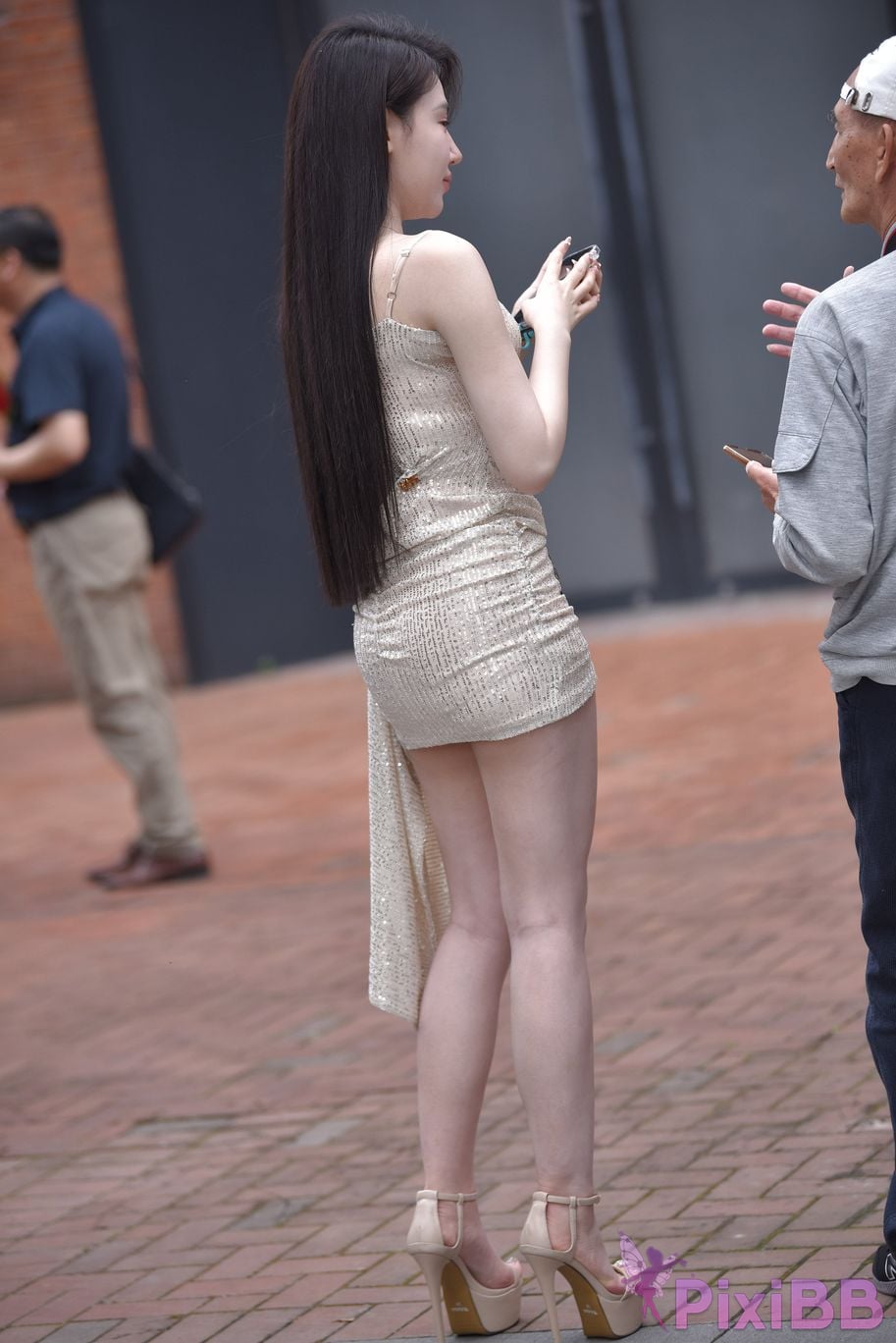 Featured Street Photography Works No.5374 Very smooth skin PixiBB.COM 105