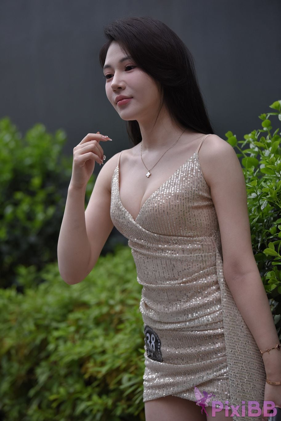 Featured Street Photography Works No.5374 Very smooth skin PixiBB.COM 127