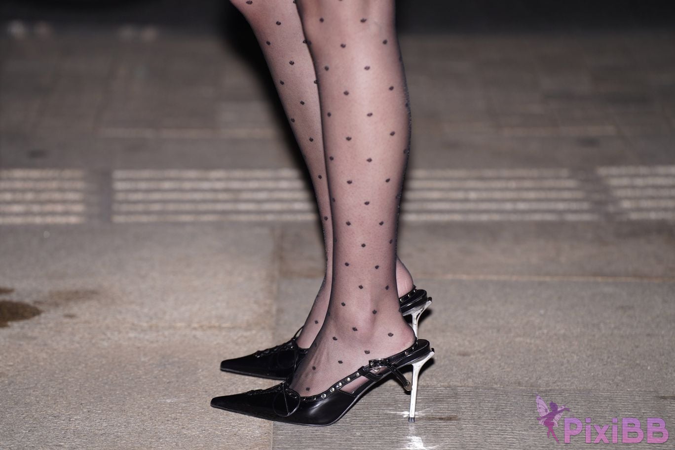 Featured Street Photography Works No.5376 Delicate beautiful and exquisite black stockings PixiBB.COM 108