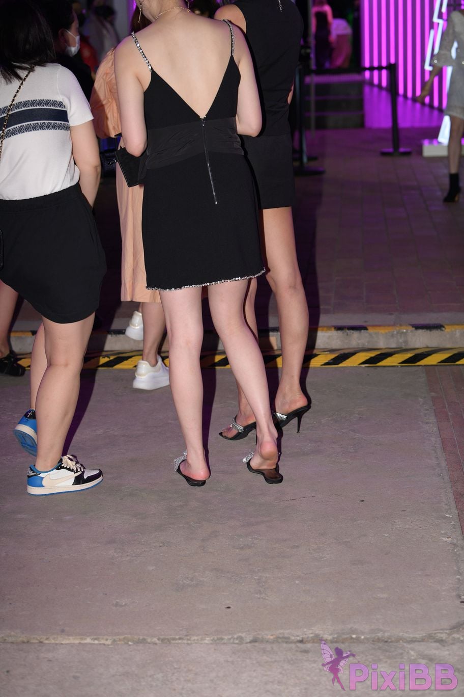 Featured Street Photography Works No.5377 intellectual black PixiBB.COM 053