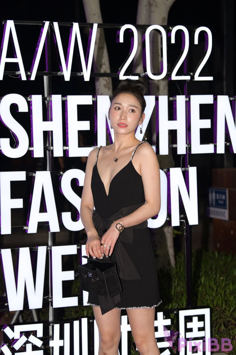 Featured Street Photography Works No.5377 intellectual black PixiBB.COM 063