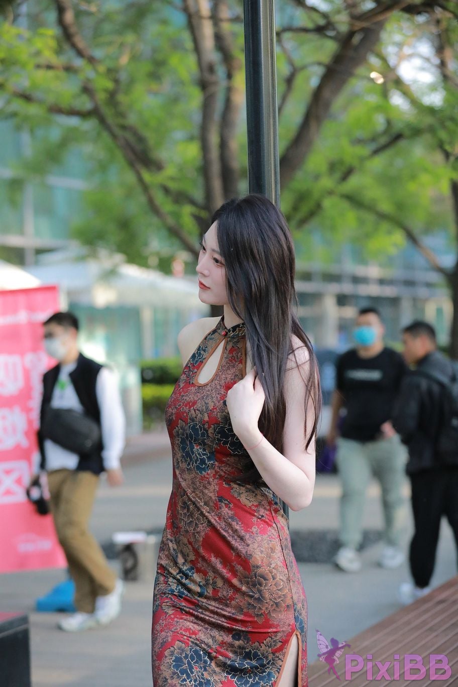 Featured Street Photography Works No.5380 Chinese cheongsam beauty PixiBB.COM 004