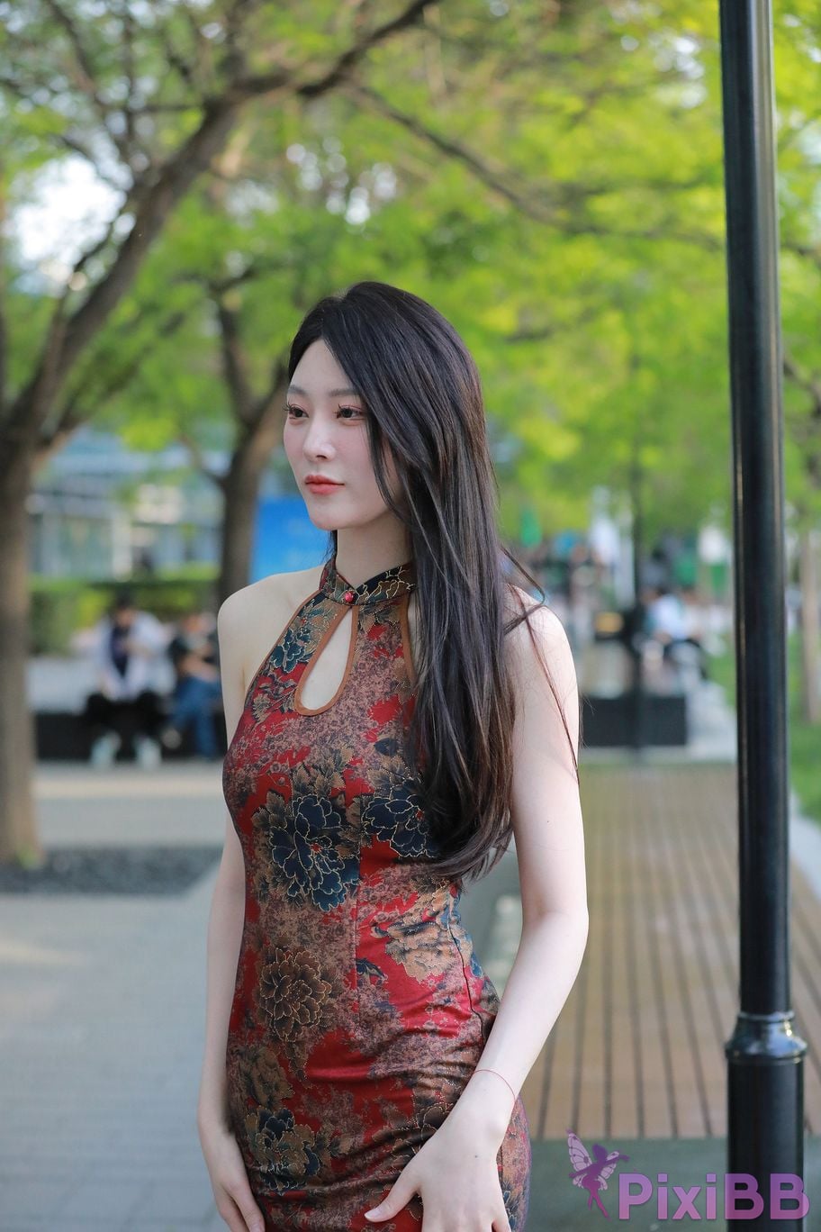 Featured Street Photography Works No.5380 Chinese cheongsam beauty PixiBB.COM 005