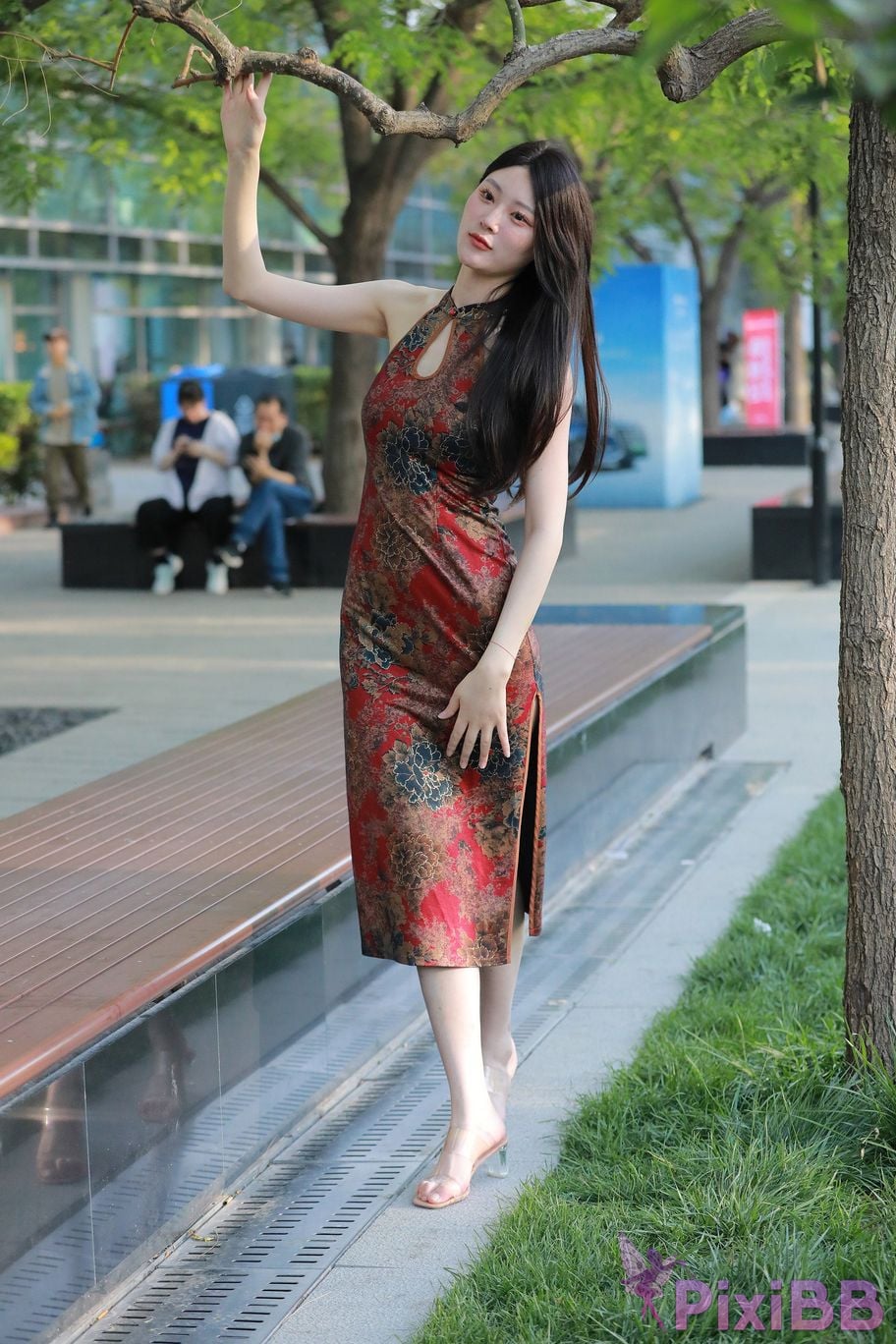 Featured Street Photography Works No.5380 Chinese cheongsam beauty PixiBB.COM 059