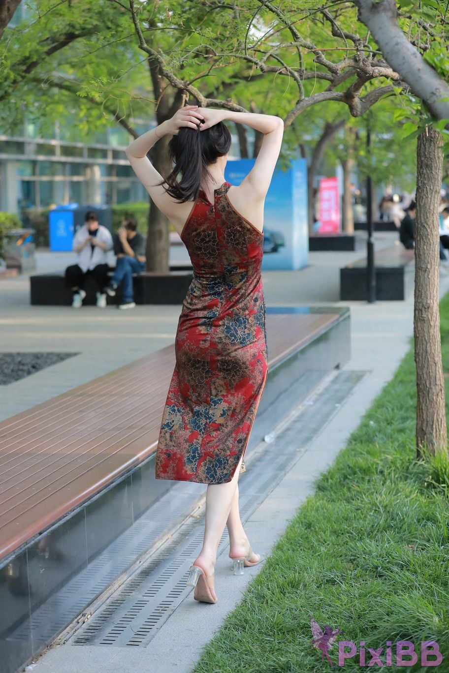 Featured Street Photography Works No.5380 Chinese cheongsam beauty PixiBB.COM 080