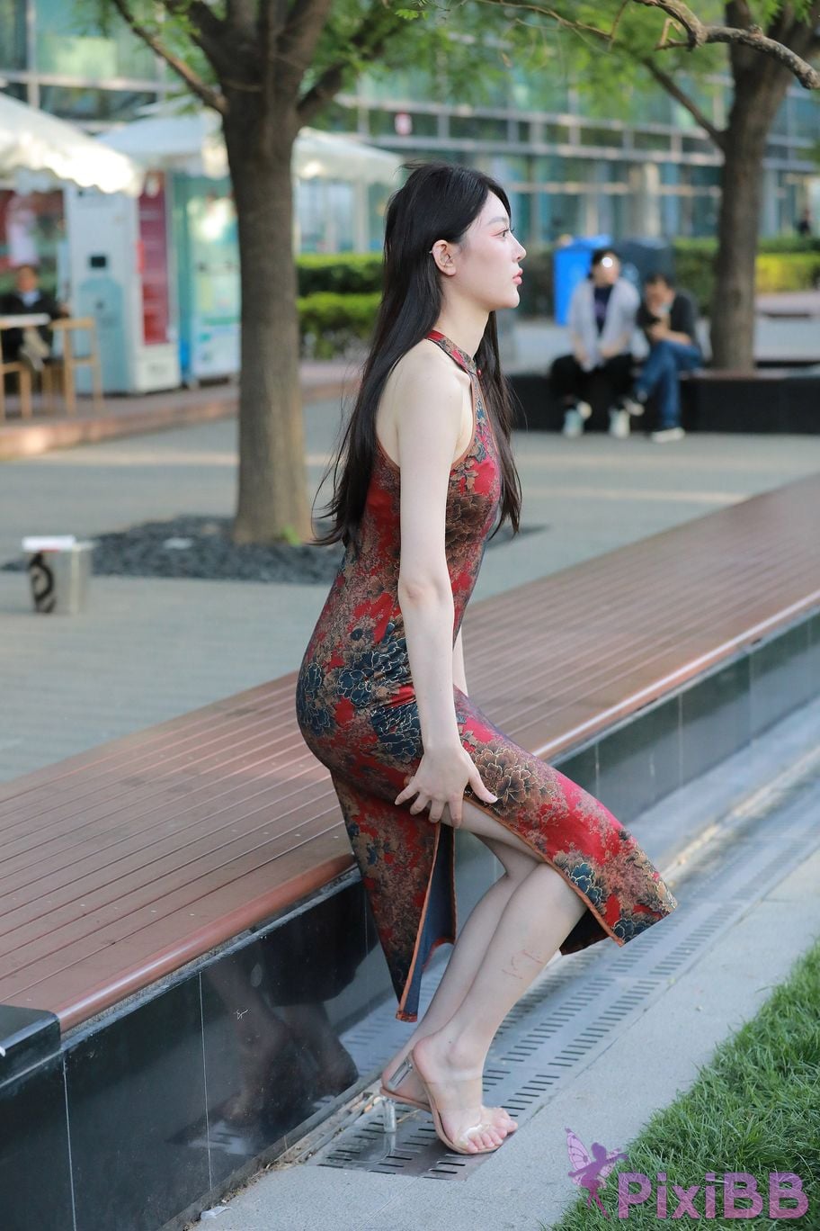 Featured Street Photography Works No.5380 Chinese cheongsam beauty PixiBB.COM 098