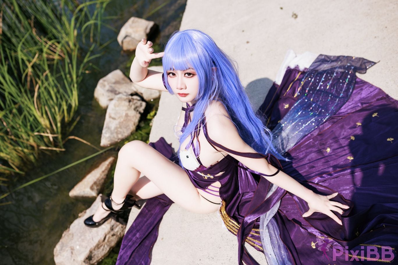 Cosplayer A Xuexue Dido dress PixiBB.COM 078