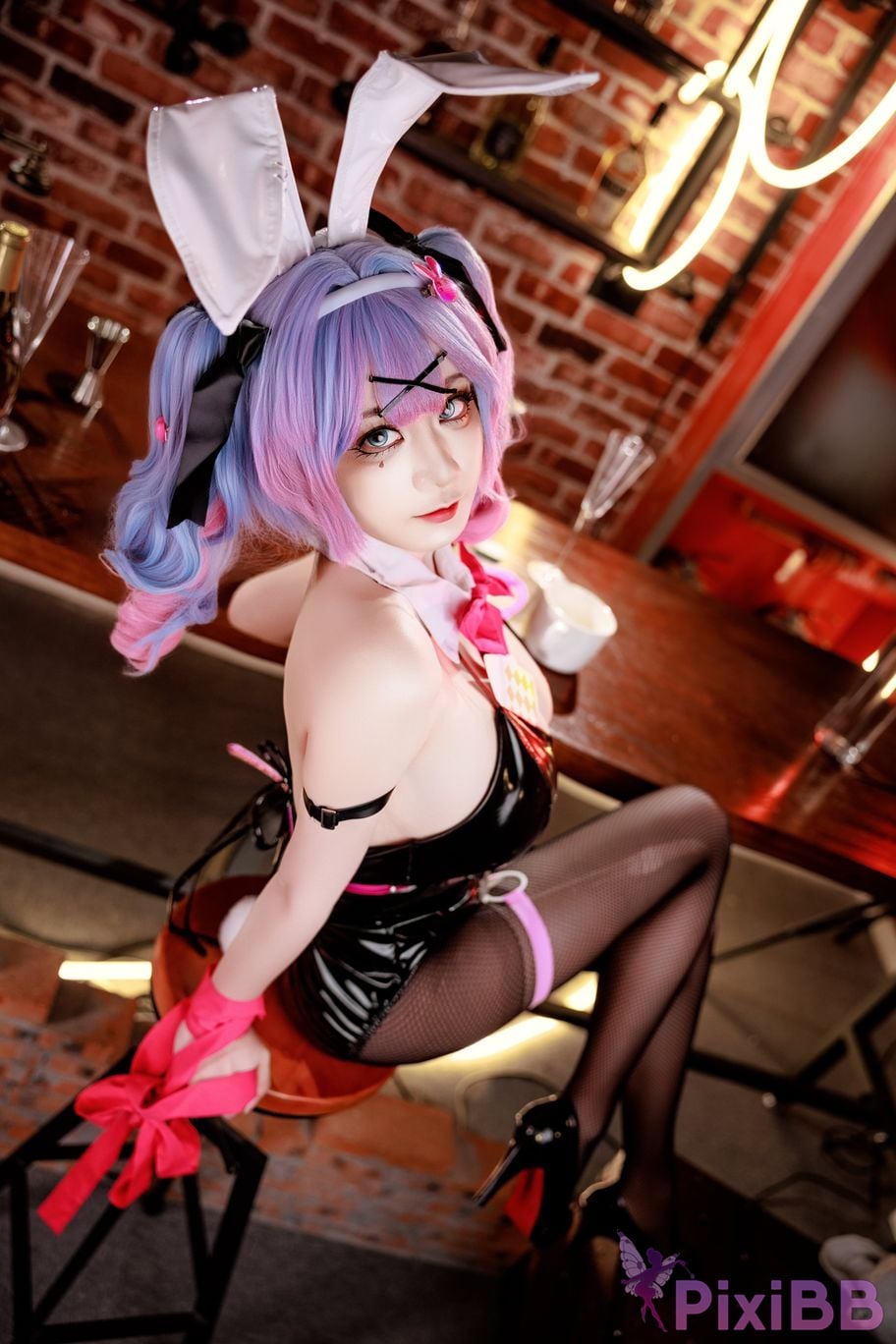 Coser A Xuexue Hatsune Rabbit Hole PixiBB.COM 008