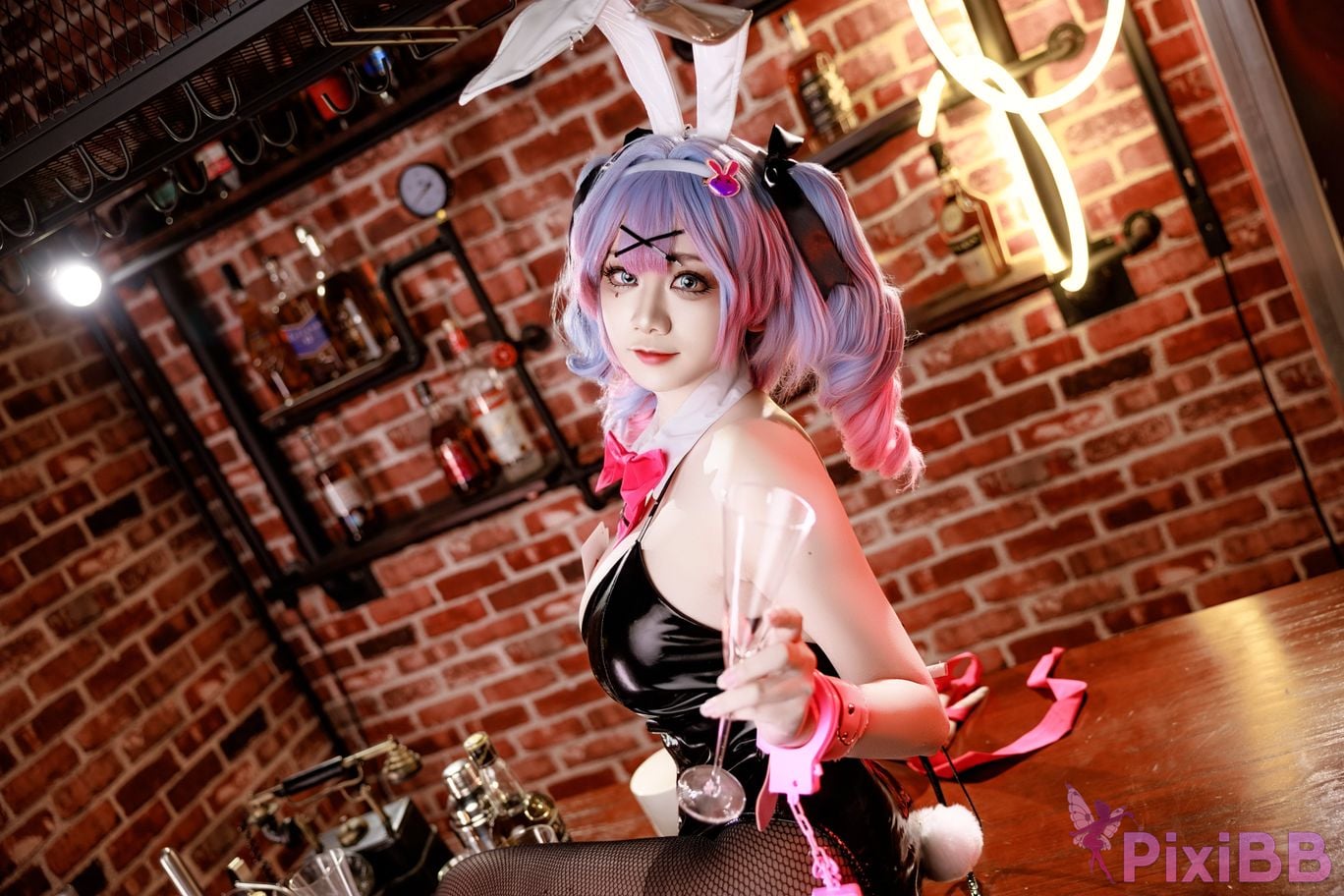 Coser A Xuexue Hatsune Rabbit Hole PixiBB.COM 021