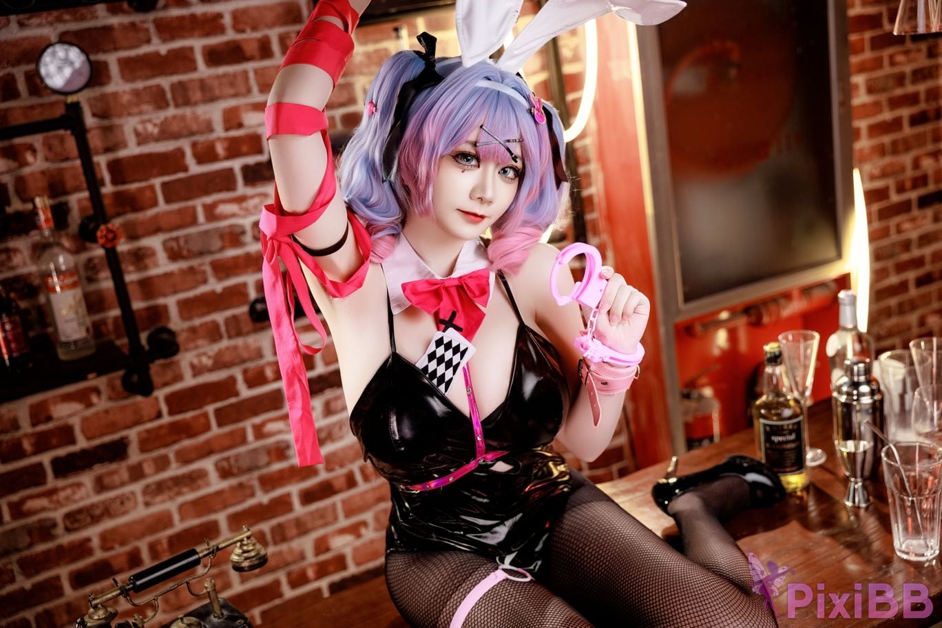 Coser A Xuexue Hatsune Rabbit Hole PixiBB.COM 029