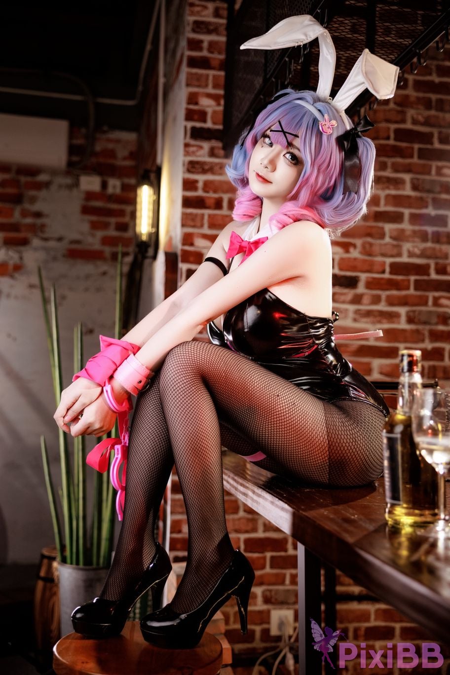 Coser A Xuexue Hatsune Rabbit Hole PixiBB.COM 039