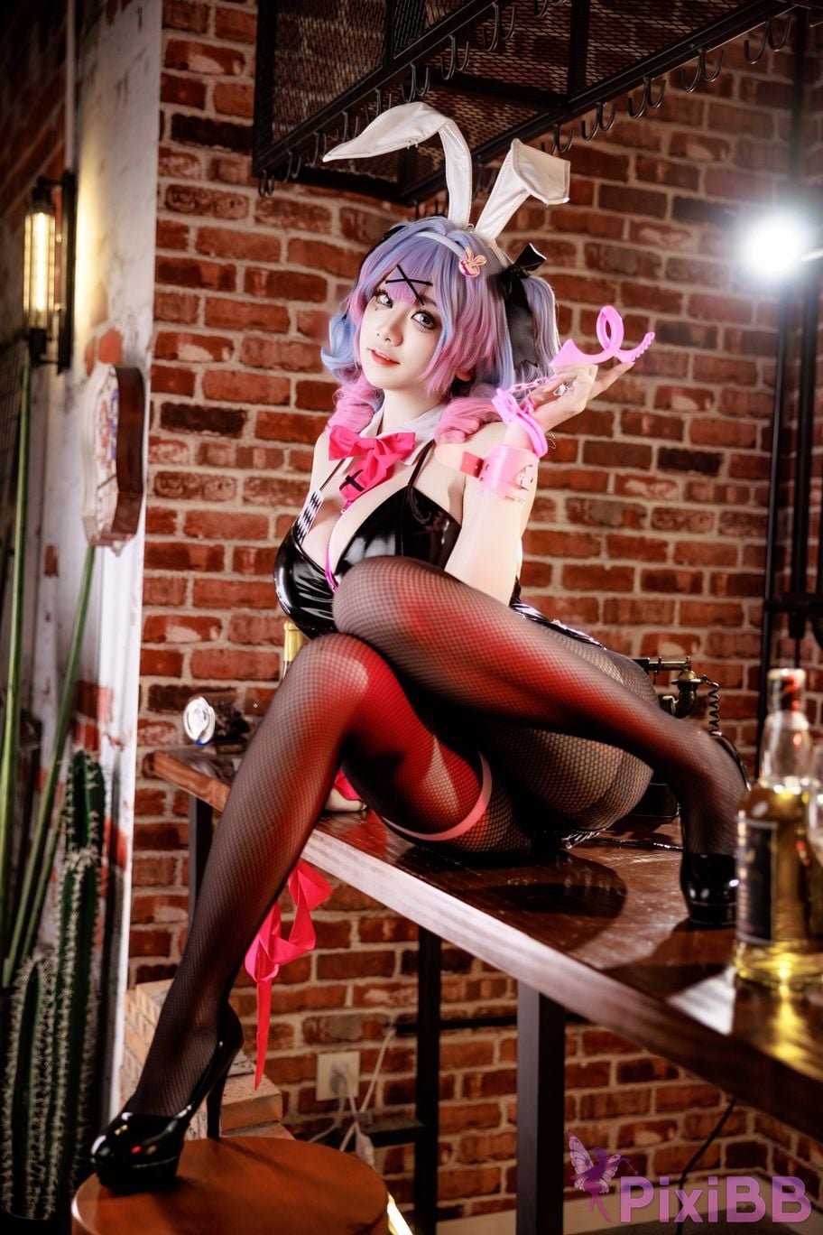 Coser A Xuexue Hatsune Rabbit Hole PixiBB.COM 041