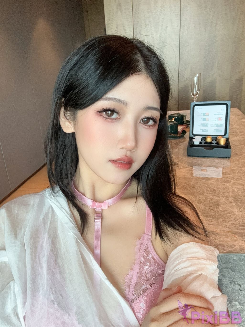 Coser Bu dai mao PixiBB.COM 006.JPG