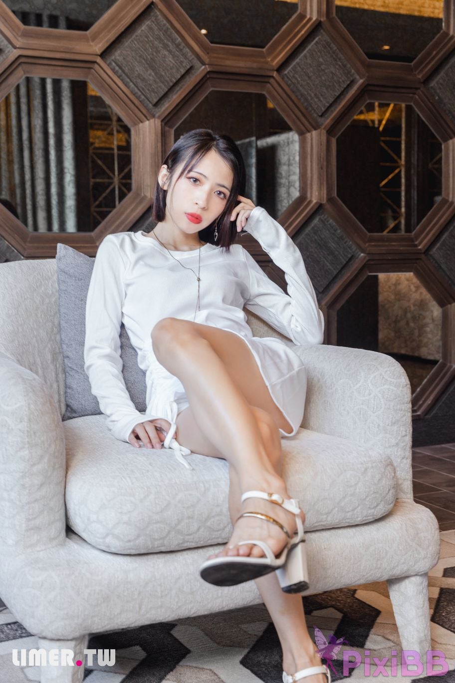 Limerence Original No.103 Snow white and tender skin Zizi winter temptation PixiBB.COM 002