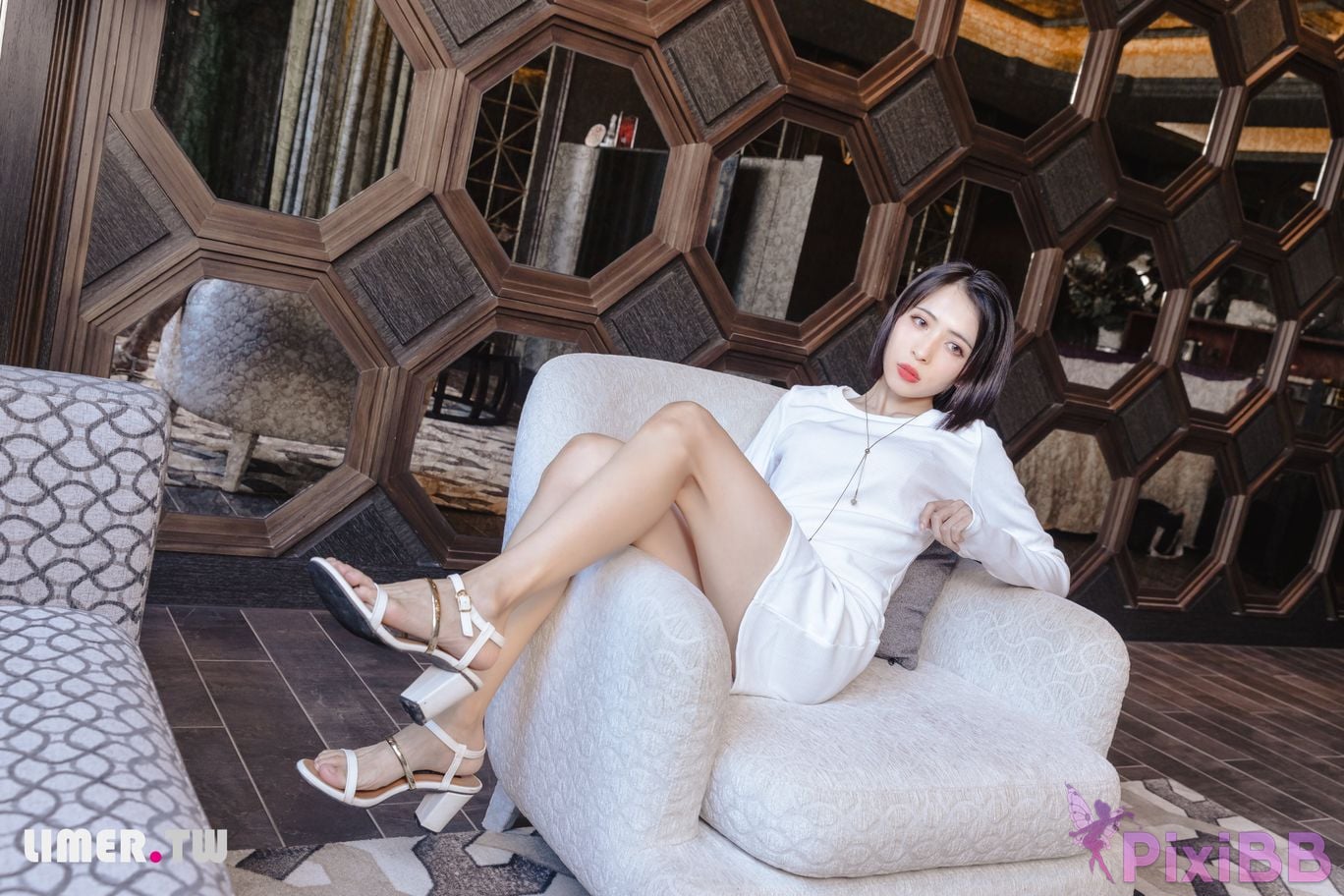 Limerence Original No.103 Snow white and tender skin Zizi winter temptation PixiBB.COM 015