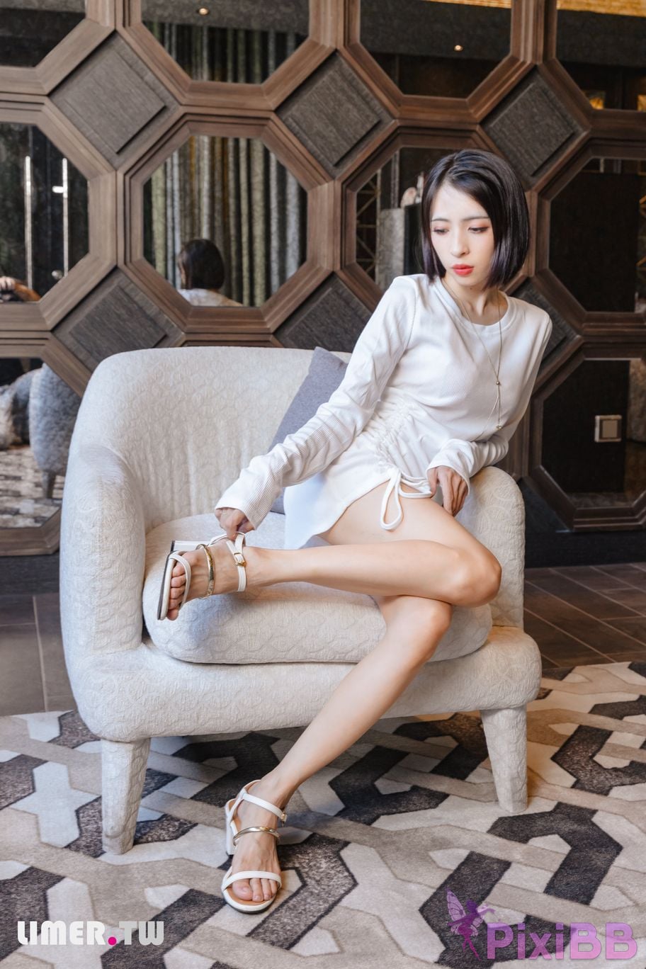 Limerence Original No.103 Snow white and tender skin Zizi winter temptation PixiBB.COM 024