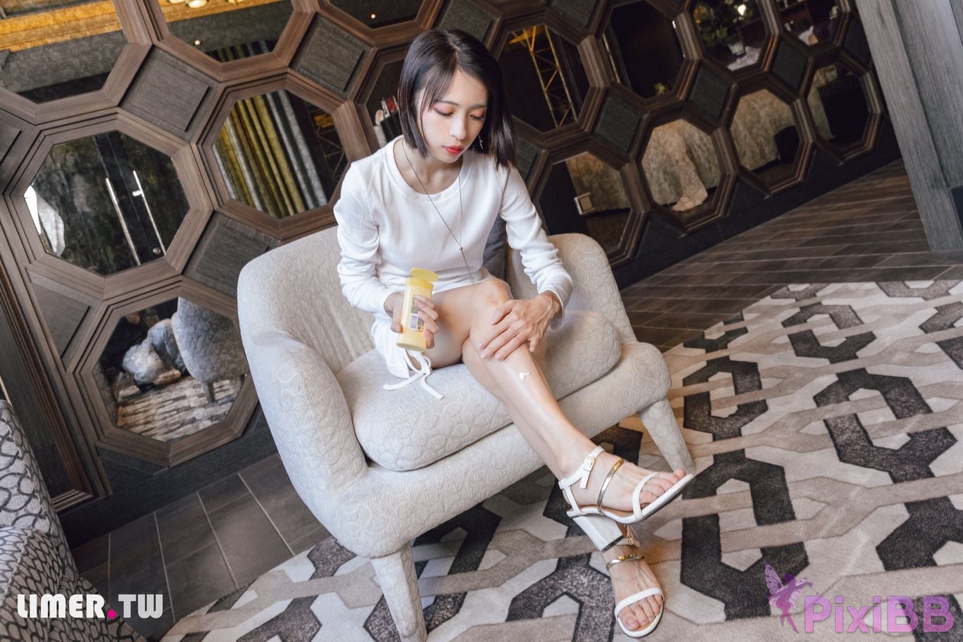 Limerence Original No.103 Snow white and tender skin Zizi winter temptation PixiBB.COM 028