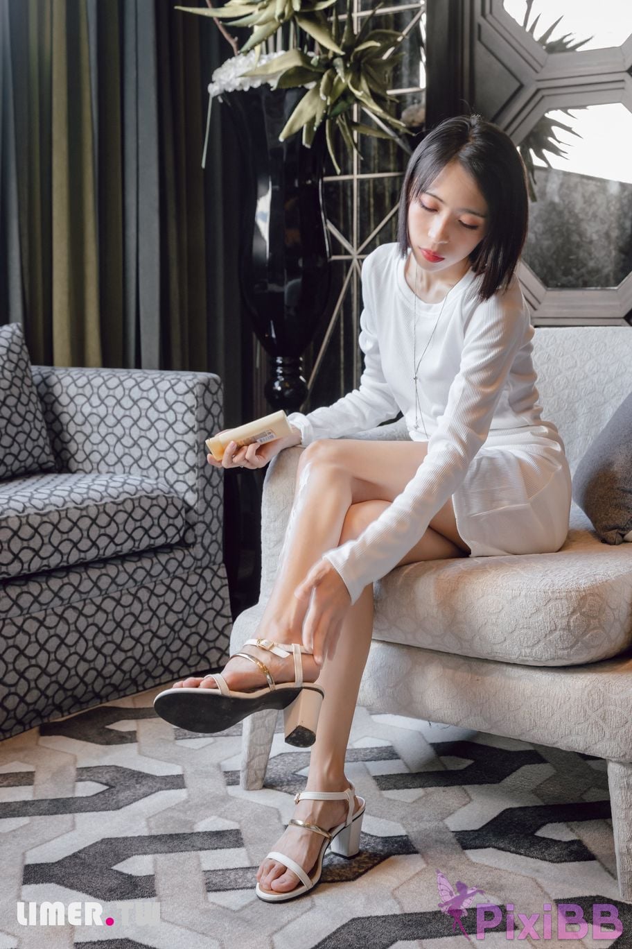 Limerence Original No.103 Snow white and tender skin Zizi winter temptation PixiBB.COM 036