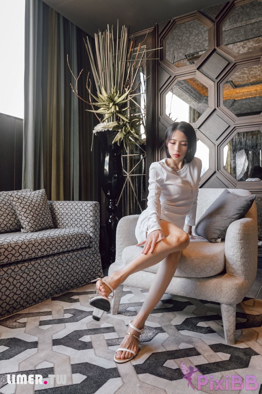 Limerence Original No.103 Snow white and tender skin Zizi winter temptation PixiBB.COM 056