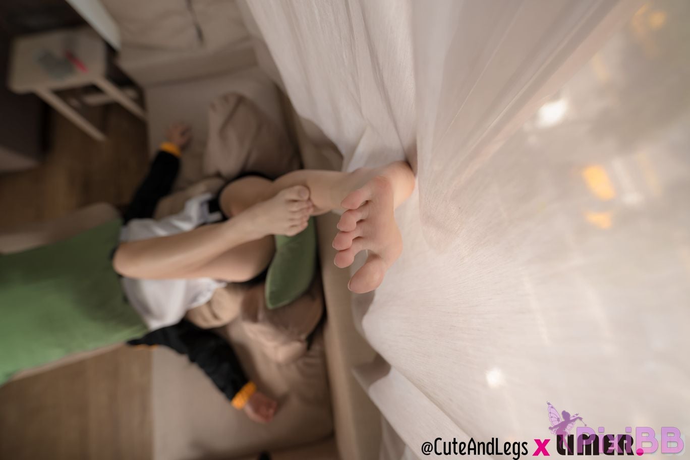 Limerence Original No.099 Rem showed up wearing your coat A r e y o u w a i n g t h d PixiBB.COM 051