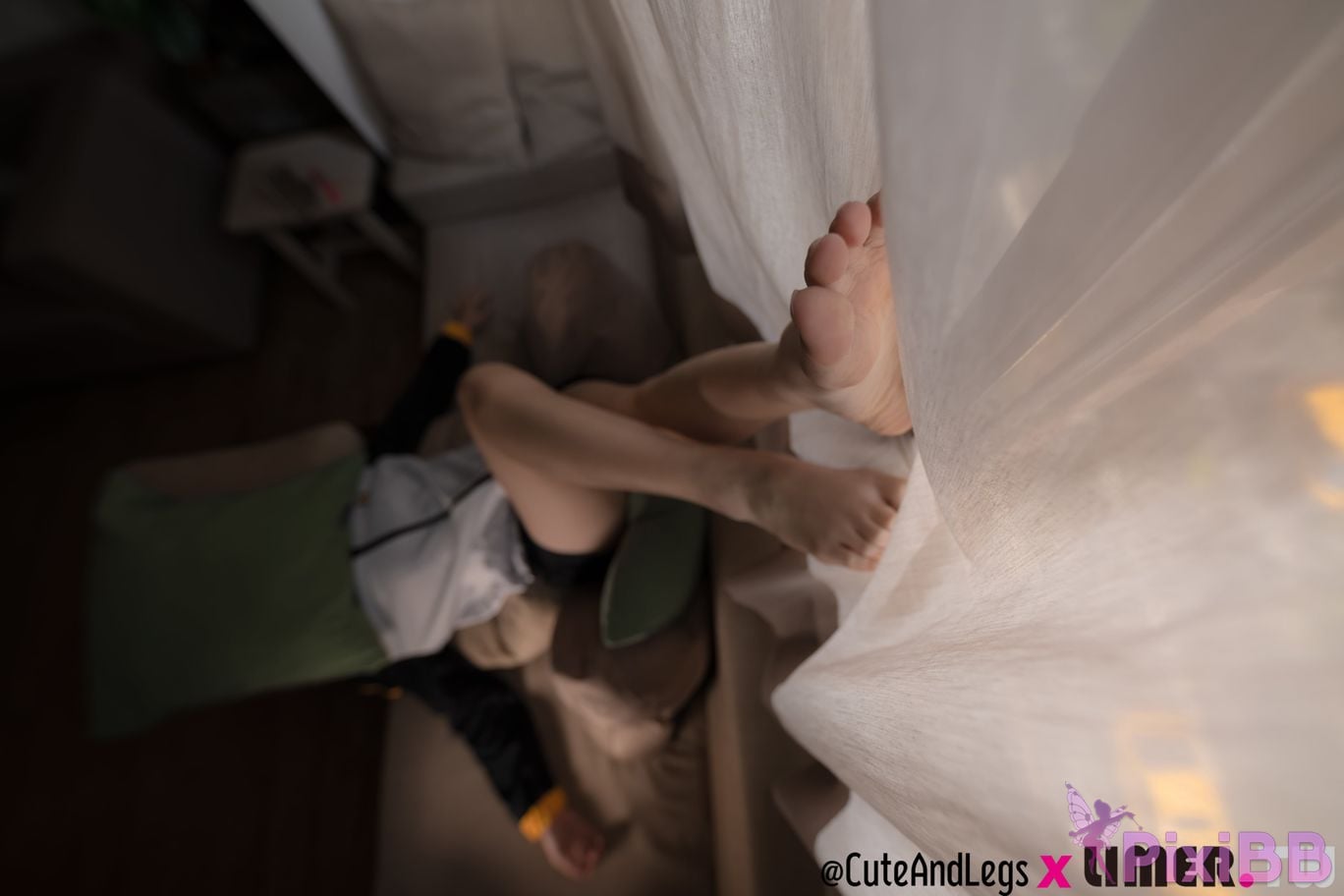 Limerence Original No.099 Rem showed up wearing your coat A r e y o u w a i n g t h d PixiBB.COM 052