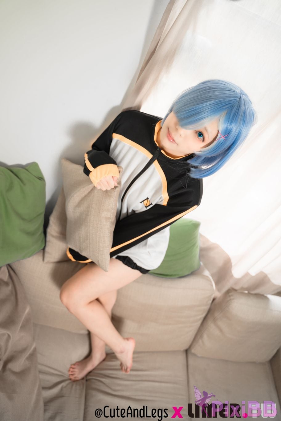 Limerence Original No.099 Rem showed up wearing your coat A r e y o u w a i n g t h d PixiBB.COM 071