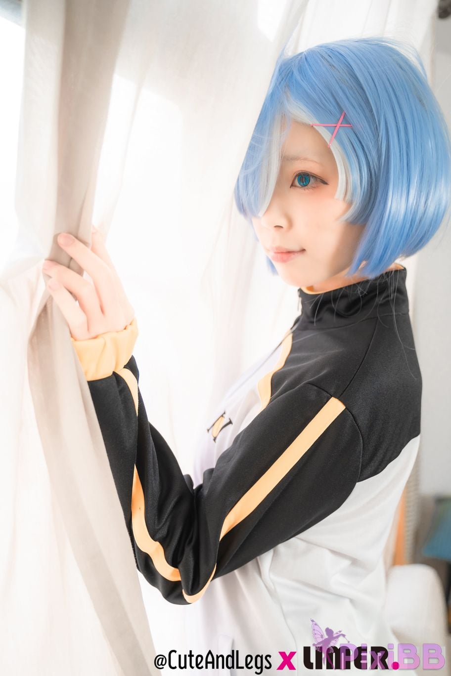 Limerence Original No.099 Rem showed up wearing your coat A r e y o u w a i n g t h d PixiBB.COM 077