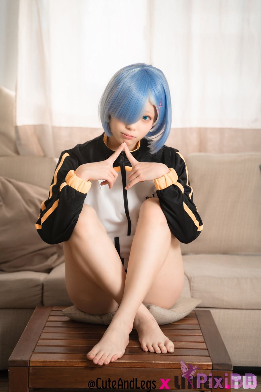 Limerence Original No.099 Rem showed up wearing your coat A r e y o u w a i n g t h d PixiBB.COM 113