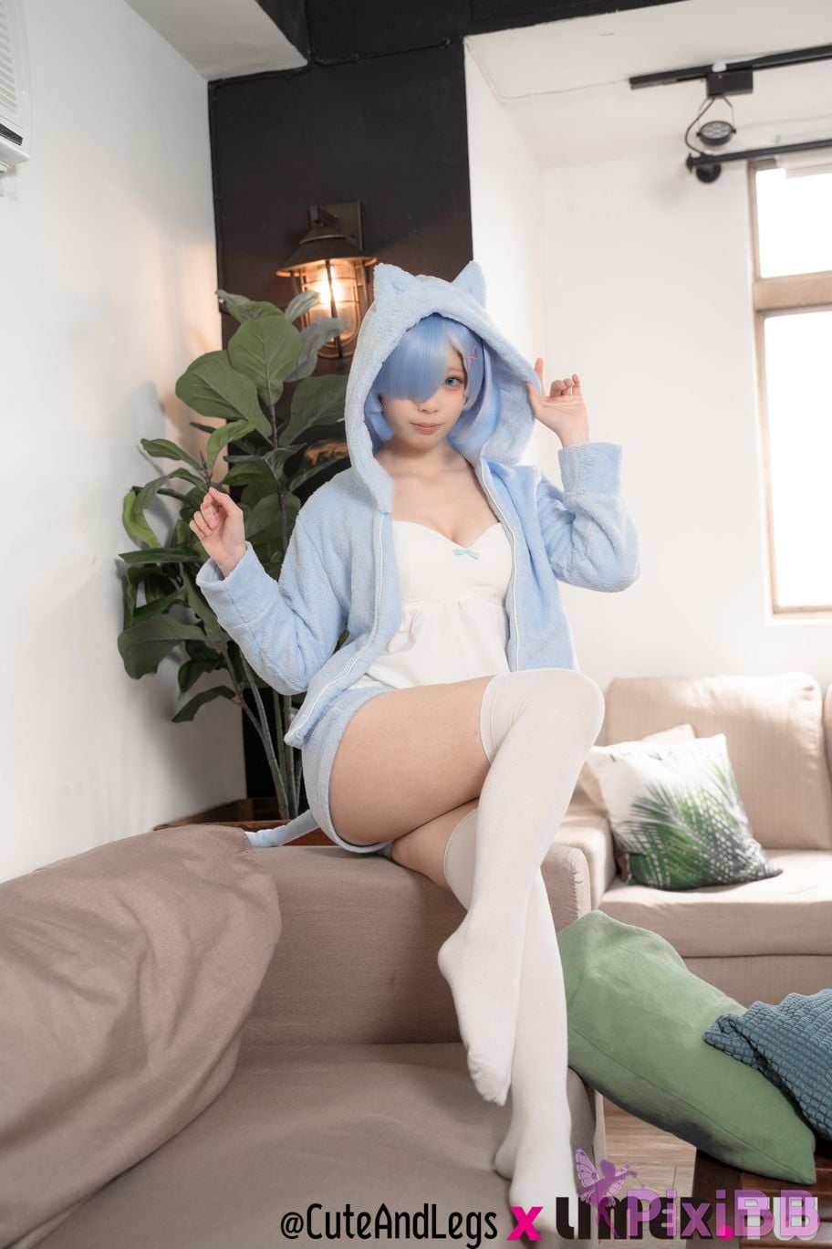 Limerence Original No.098 The first time for a newbie in different world Re kitty pajamas rem PixiBB.COM 010