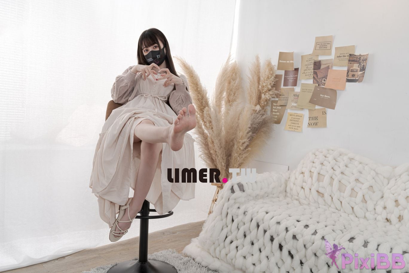 Limerence Original No.097 Miya Liang Xie Plain armor Fen Nen Tong Hong Luo Zu Yi Ci Man PixiBB.COM 133