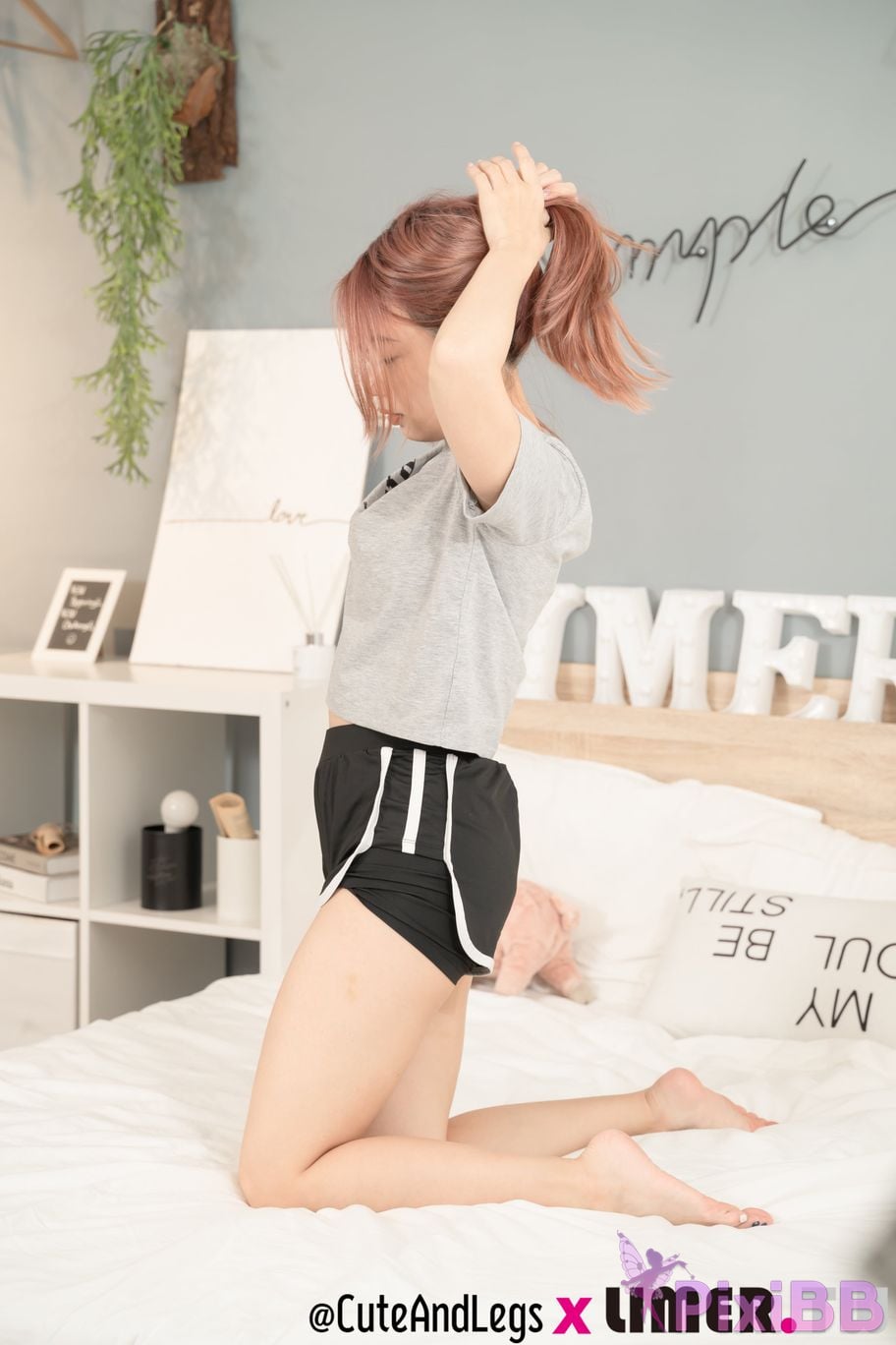 Limerence Original No.096 Shine Truth Pants Special Dangerous Edge Little Pony Shines waist is soft and her bare feet are showing off PixiBB.COM 030