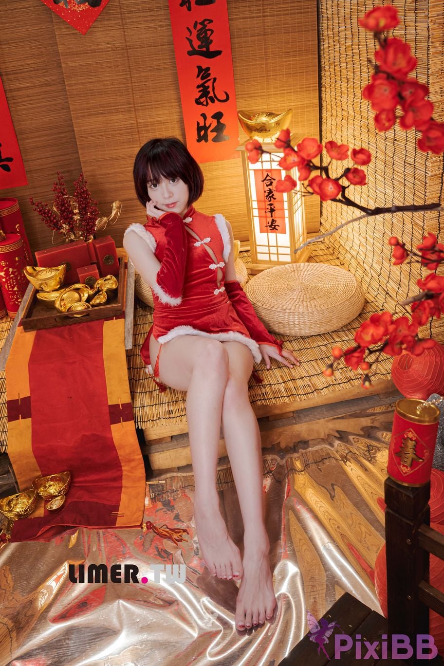 Limerence Original No.094 Yua New Year Special Bare Feet Happy PixiBB.COM 003