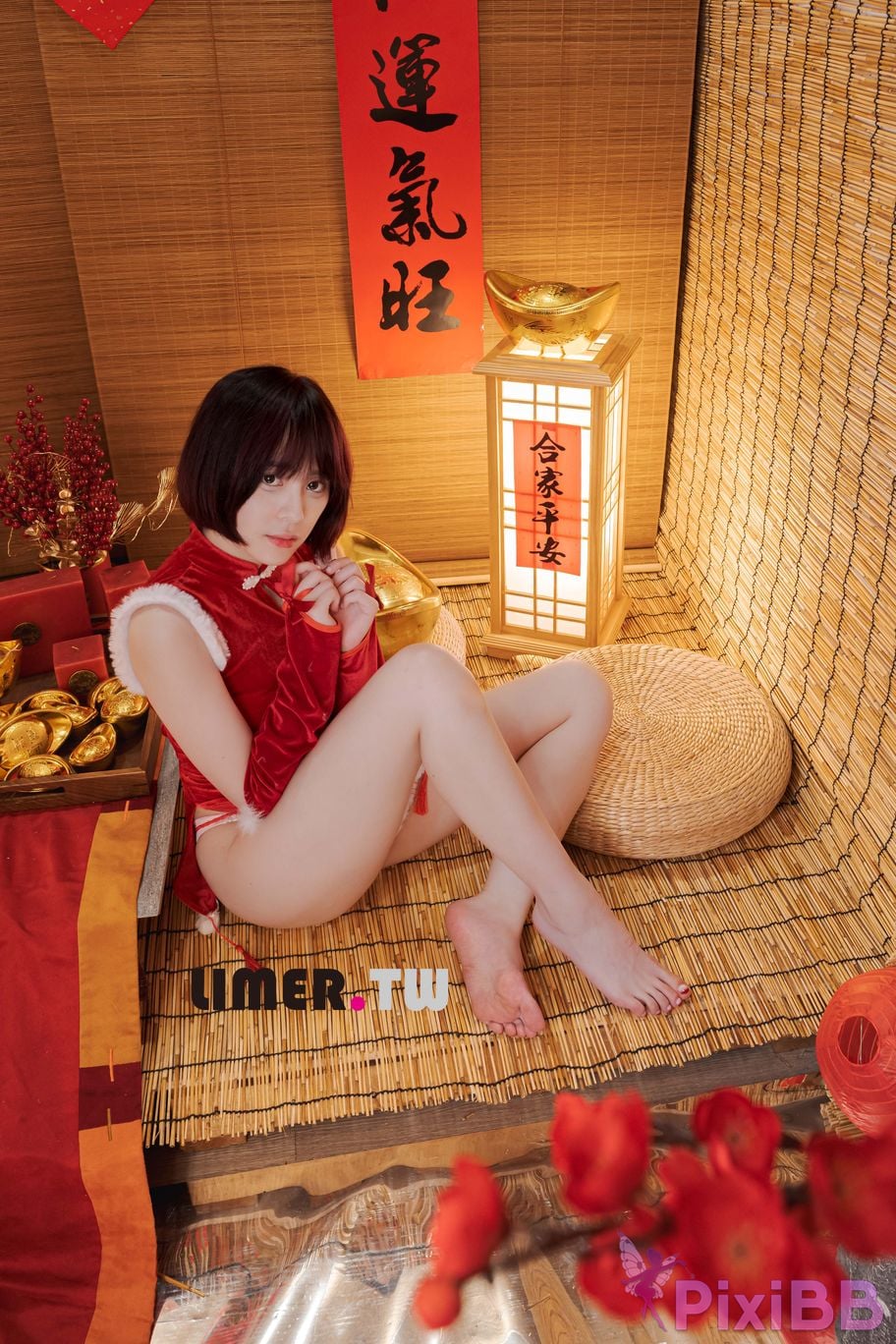 Limerence Original No.094 Yua New Year Special Bare Feet Happy PixiBB.COM 059