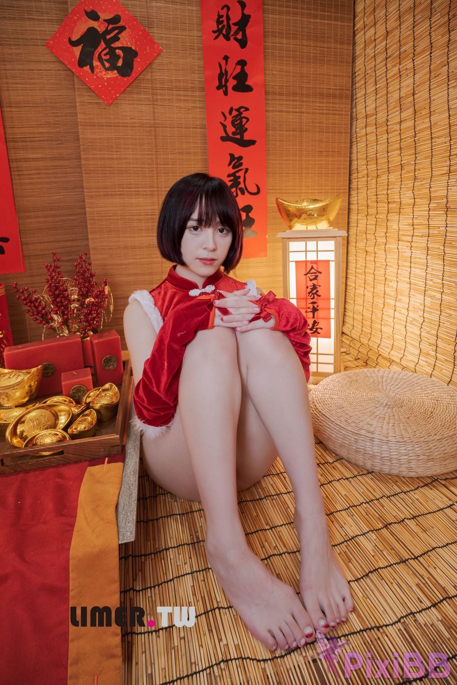 Limerence Original No.094 Yua New Year Special Bare Feet Happy PixiBB.COM 073