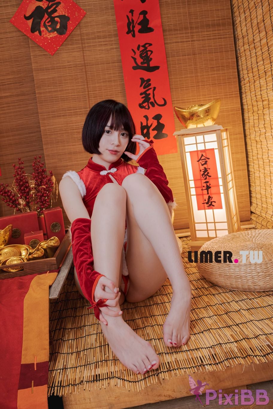 Limerence Original No.094 Yua New Year Special Bare Feet Happy PixiBB.COM 077