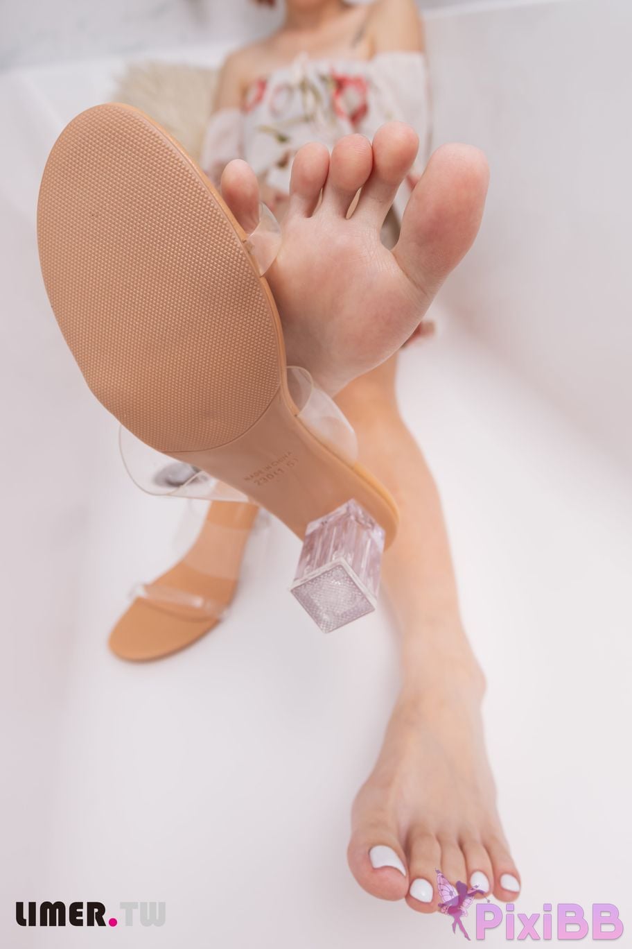 Limerence Original No.093 Small Bag Bathroom High Heels Encounter PixiBB.COM 078