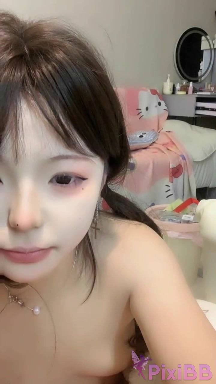 The stupid king Pure and lovely sister 2026 Year 01 moon 28 Number 02 10 No. recording Skin as white snow sweet creamy skin Goddess of pure desire PixiBB.COM 008