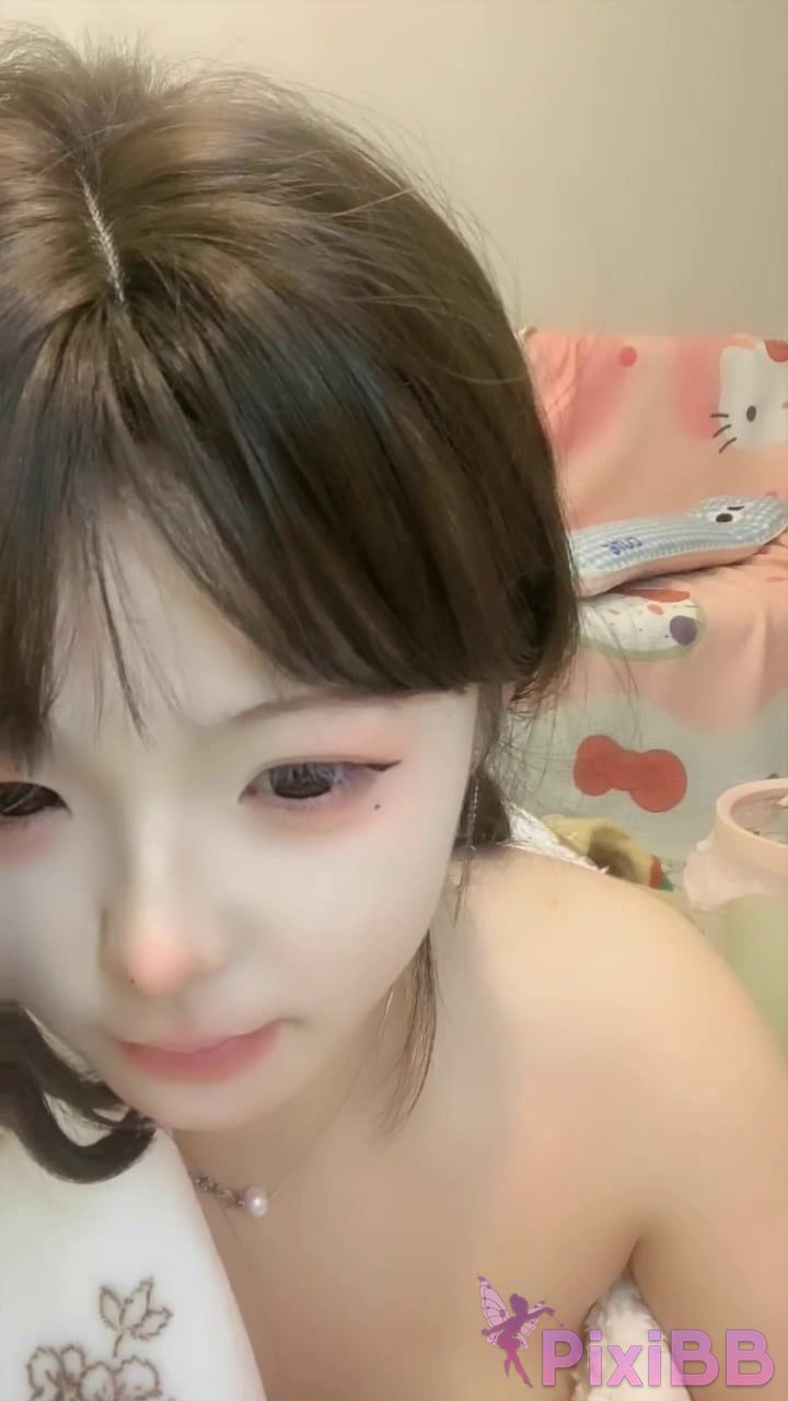 The stupid king Pure and lovely sister 2026 Year 01 moon 28 Number 02 10 No. recording Skin as white snow sweet creamy skin Goddess of pure desire PixiBB.COM 016