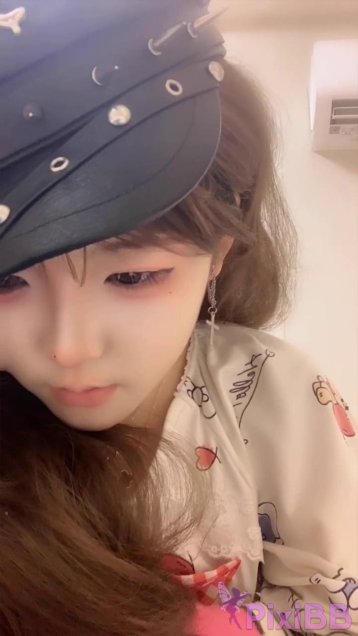 The stupid king Pure and lovely sister 2026 Year 01 moon 28 Number 02 10 No. recording Skin as white snow sweet creamy skin Goddess of pure desire PixiBB.COM 019