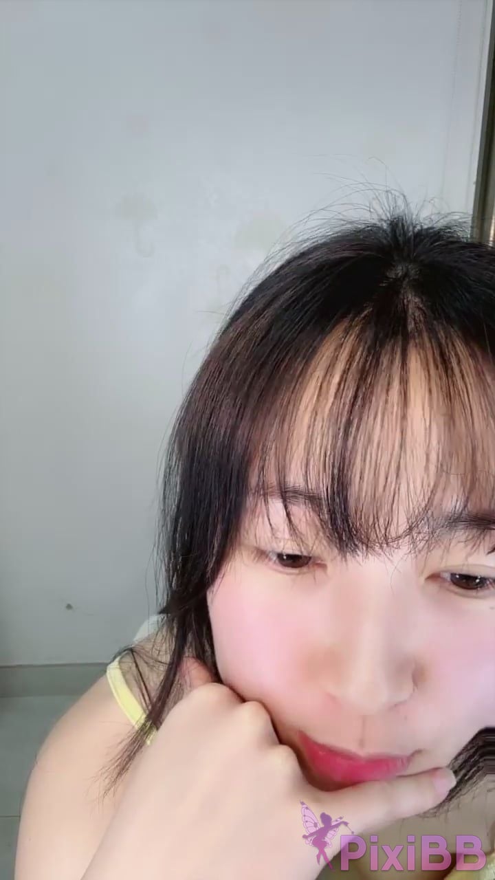 Star Pure desire school girl Good looks and long legs Collection of private photos in paid rooms PixiBB.COM 012