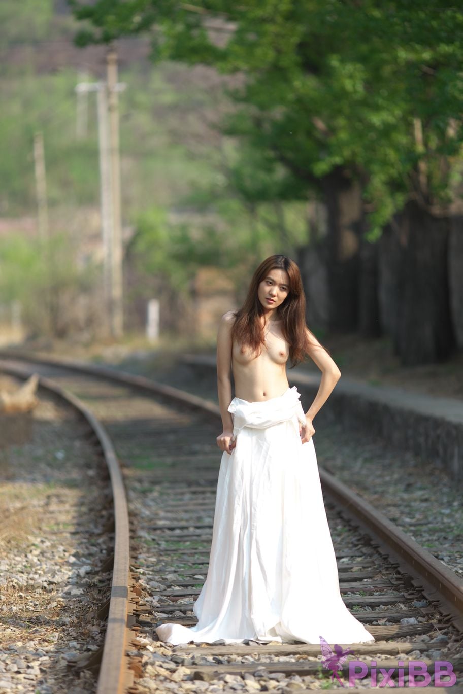 Kiiisha Photography Star Outdoor shooting original Wu Shui Yin Private shoot PixiBB.COM 086