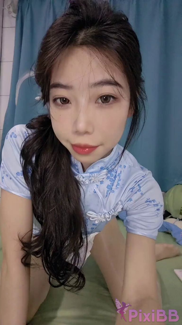 Sisi is not Half sugar female anchor Collection of sports car rewards and welfare videos for donors 01 PixiBB.COM 015